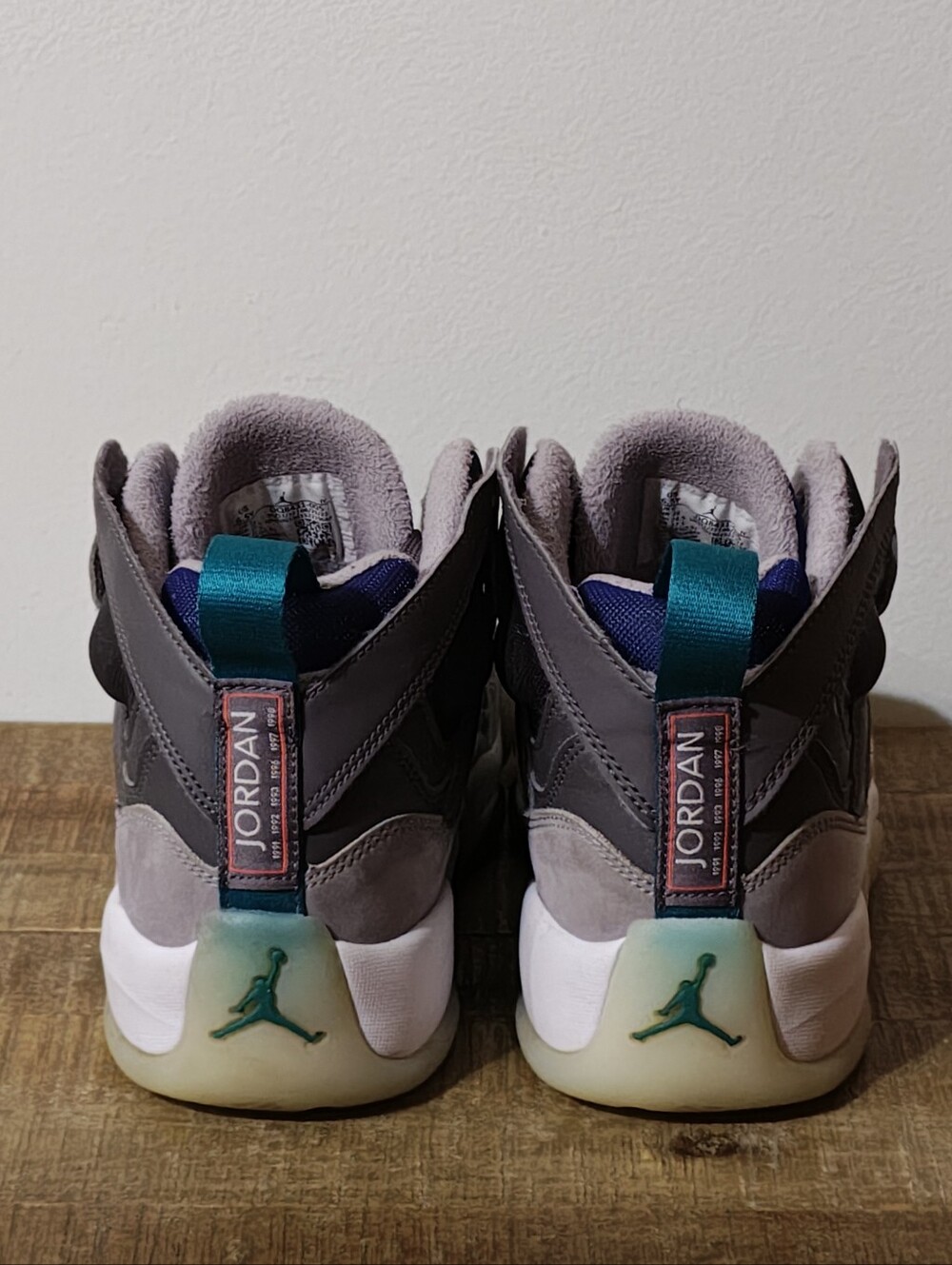 Jordan Jumpman Two Trey (GS) 'Light Graphite Sport Royal' Kid's Size 6.5Y - Picture 5 of 7